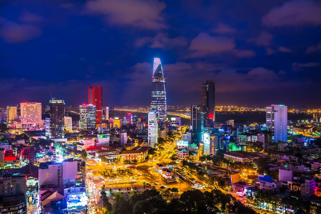 CẨM NANG DU LỊCH THÀNH PHỐ HỒ CHÍ MINH 2026 - Đi Đúng Trend, Đi Thông Minh, Đi Trải Nghiệm