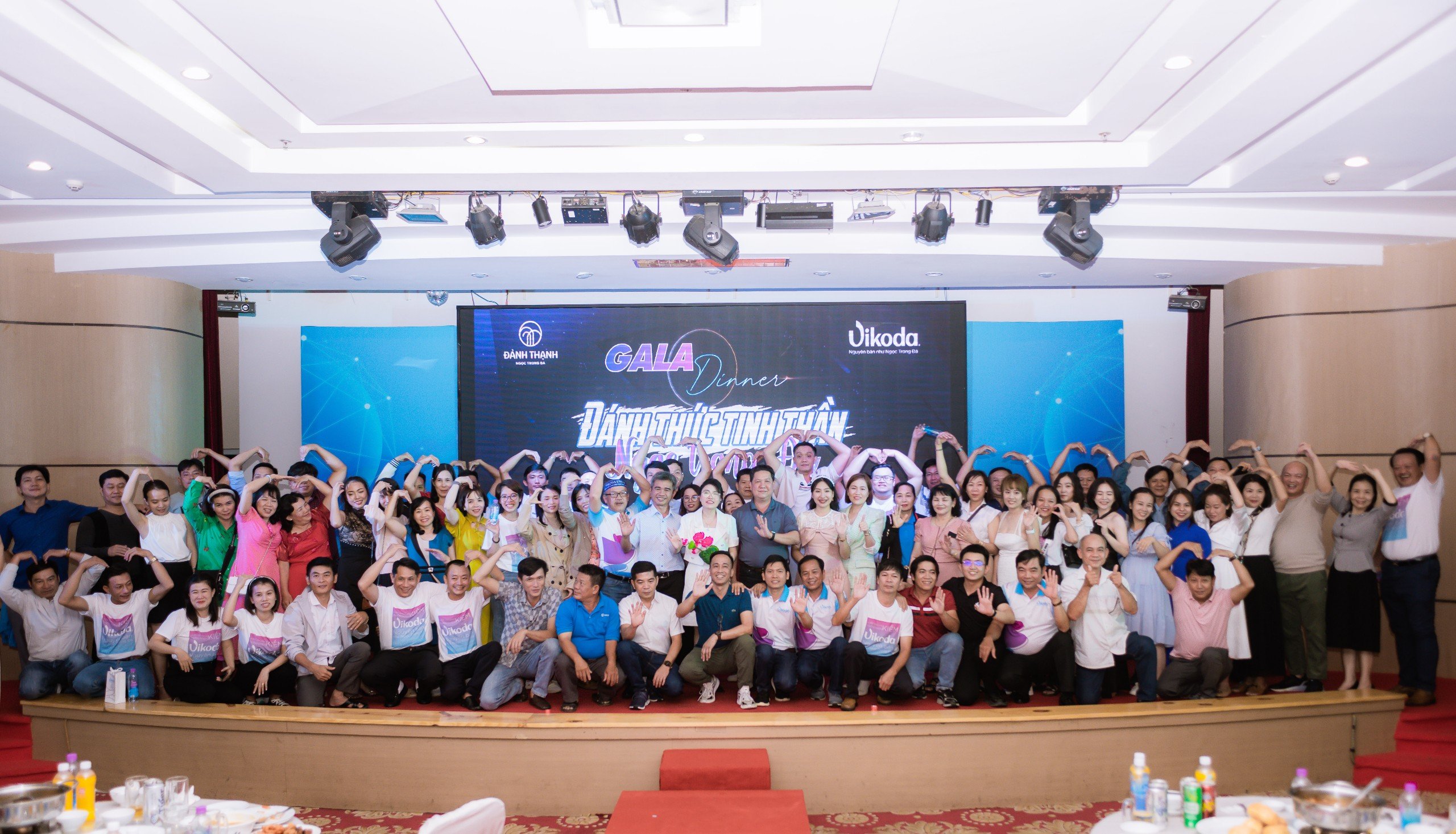 Team Building: Đánh thức tinh thần “NGỌC TRONG ĐÁ”