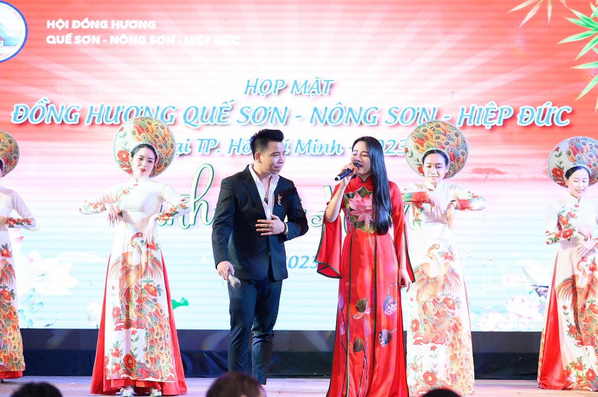 Họp Mặt Hội Đồng Hương