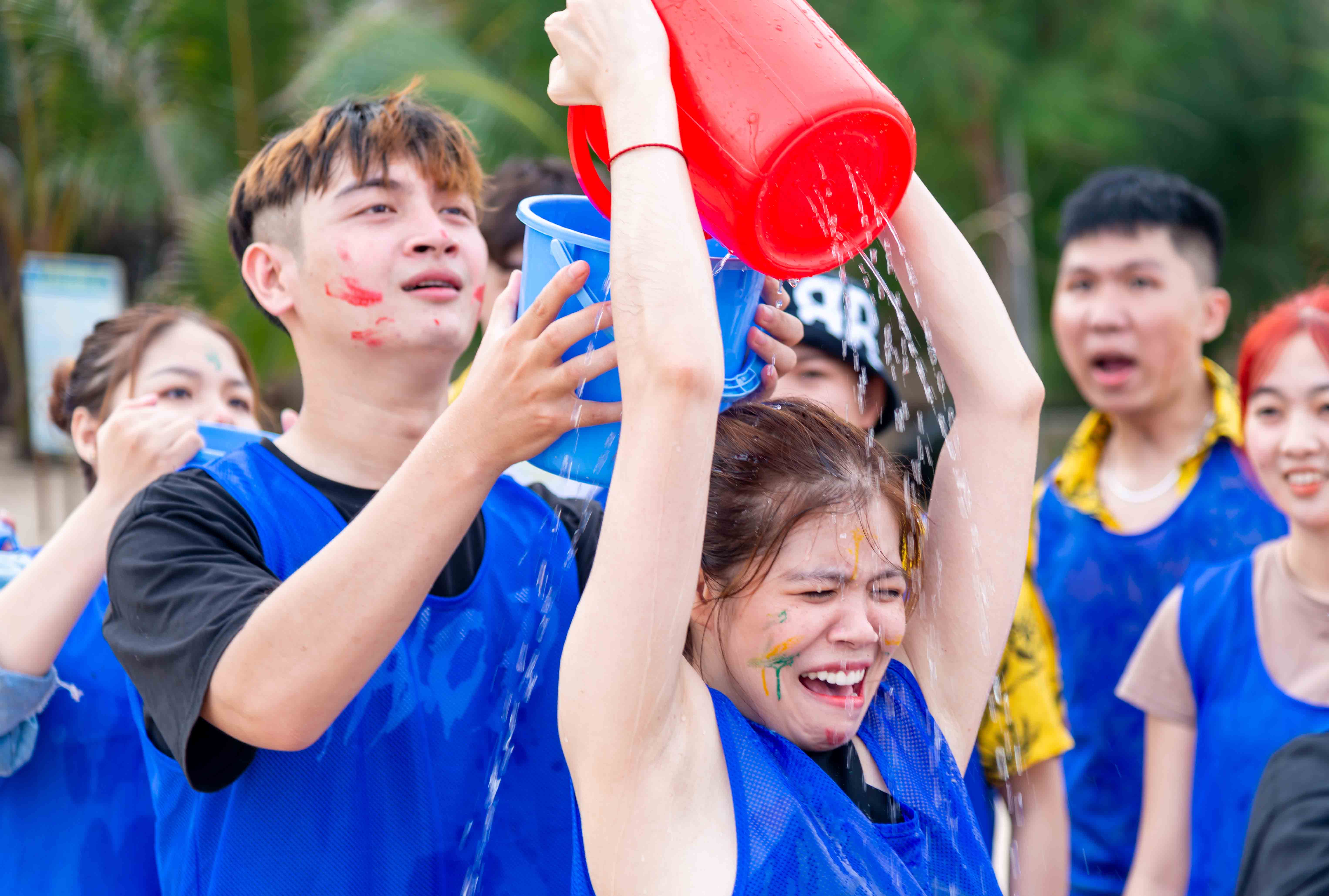 Sống hết mình - cháy với đam mê!