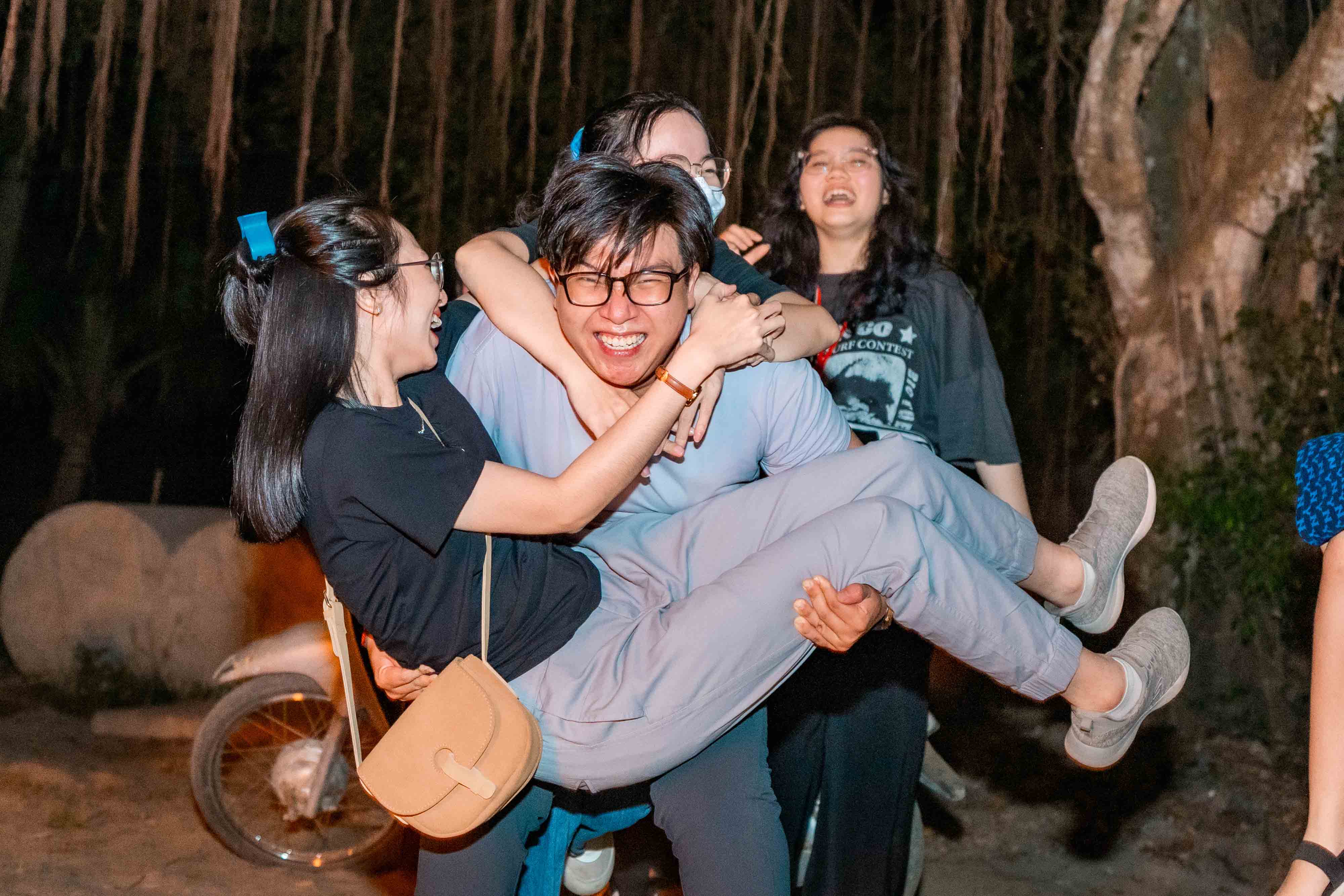 Chúng ta là một!
