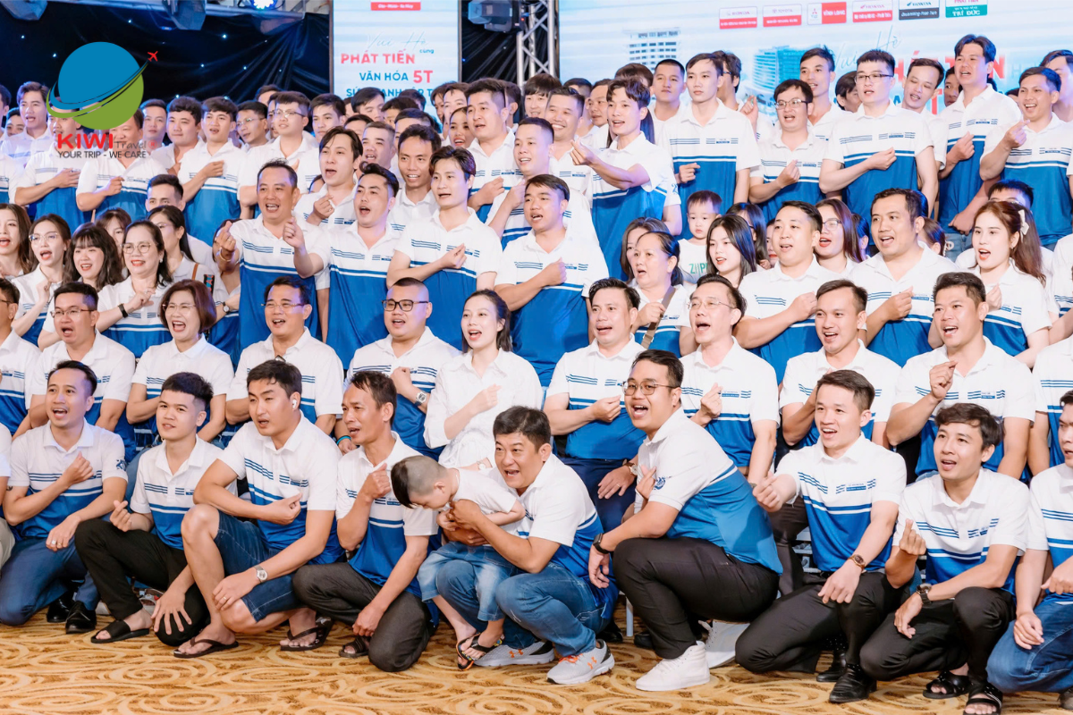 TỔ CHỨC ĐÊM GALA DINNER ĐẶC BIỆT